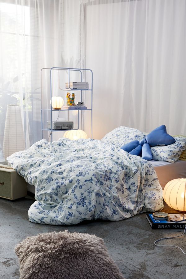 Slide View: 3: Blue Mystical Creatures Duvet Set