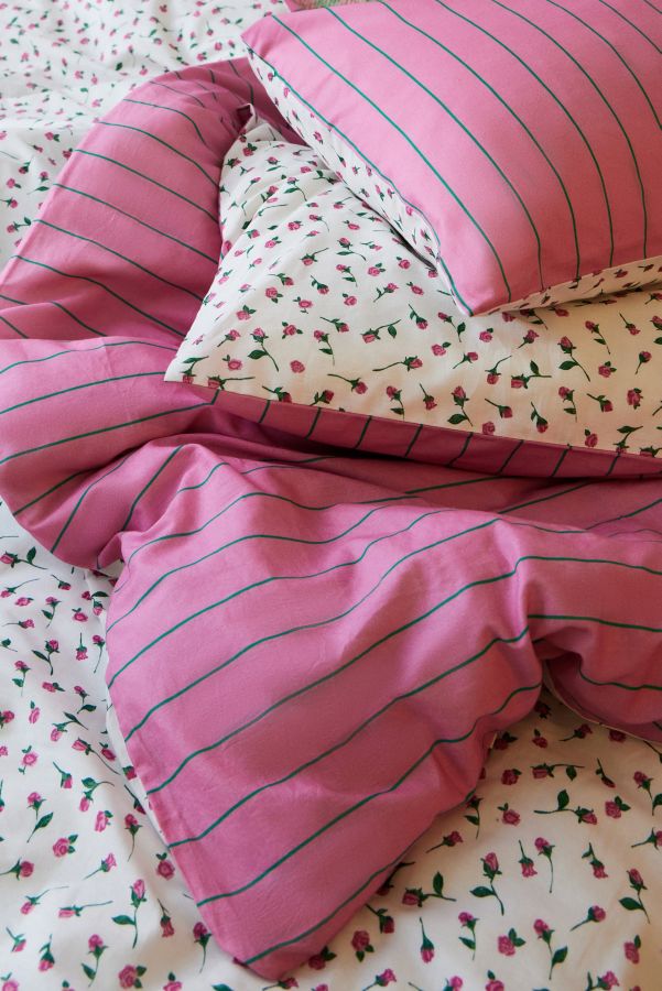 Slide View: 2: Pink & Green Stripe Rosebud Reversible Duvet Set