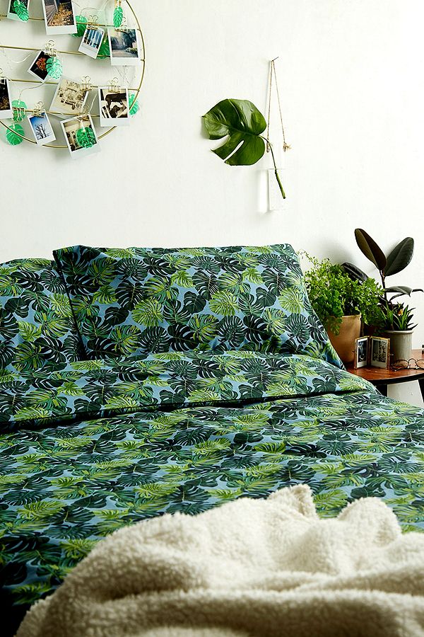 Tropical Foliage Duvet Cover Set Urban Outfitters Uk