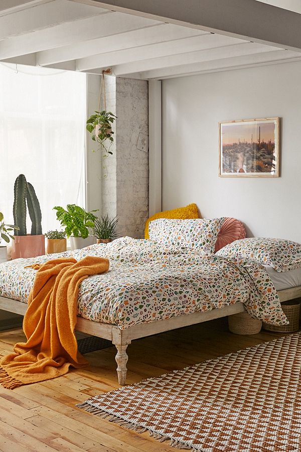 Watercolour Floral Duvet Cover Set Urban Outfitters Uk