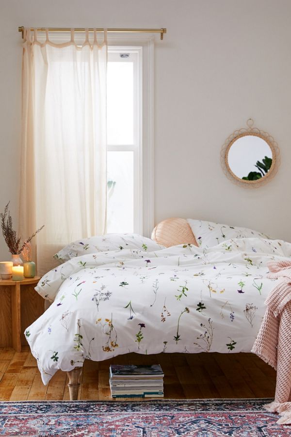 Lola Photo Floral Duvet Cover Set Urban Outfitters Uk