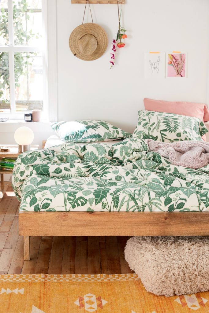 Jungle Leaves Duvet Cover Set Urban Outfitters Uk