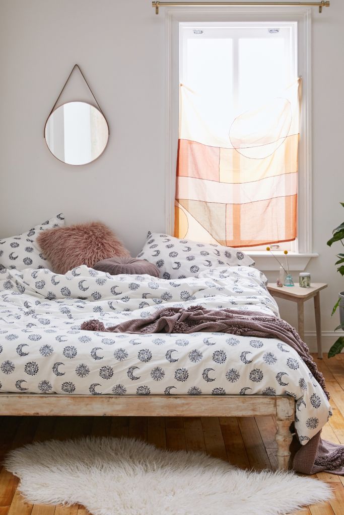 Floral Sun And Moon Duvet Cover Set Urban Outfitters Uk