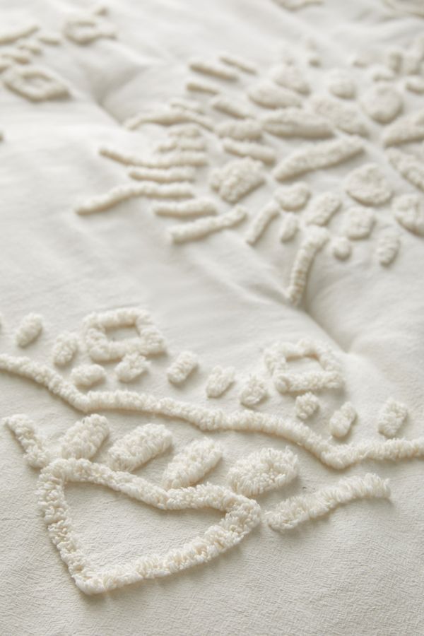 Slide View: 4: Jackie Tufted Duvet Set