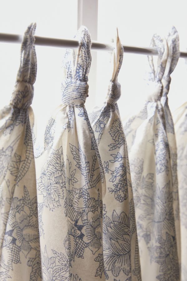 Slide View: 2: Blue Toile Curtain