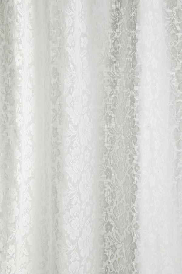 Vista diapositiva: 3: Nadia White Lace Curtain