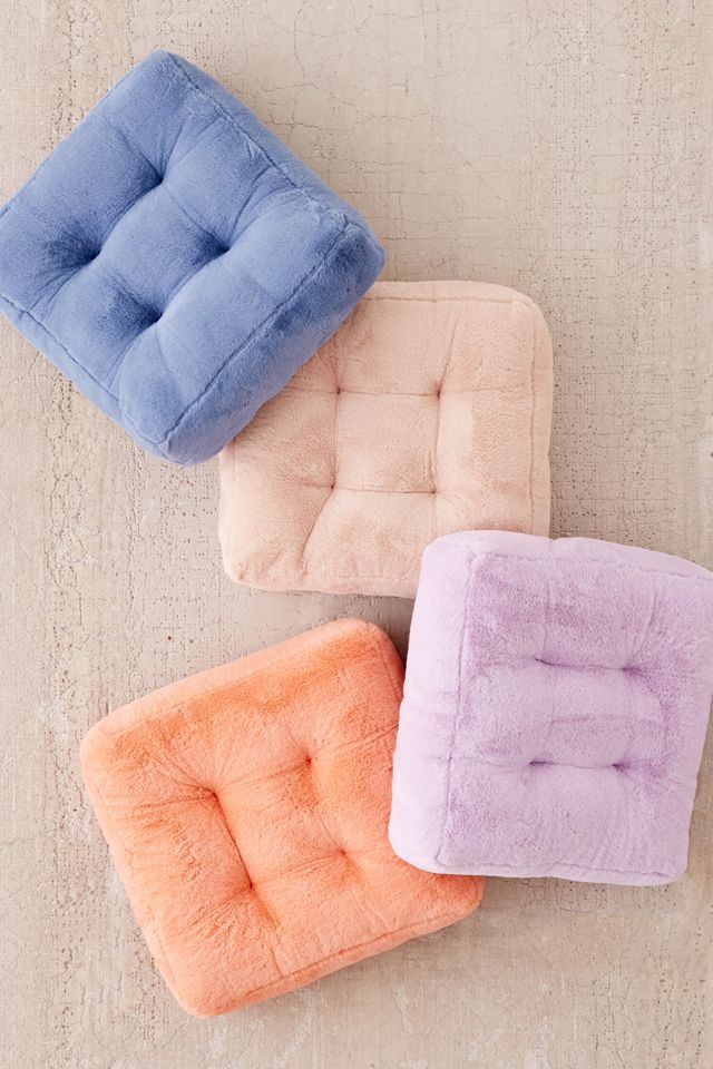 Sylvie Plush Floor Cushion Urban Outfitters DE