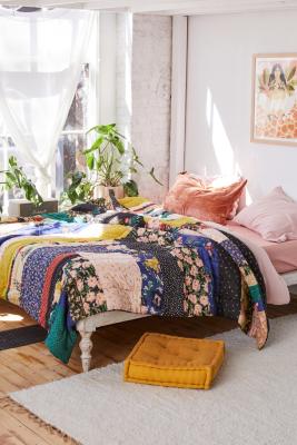 urban outfitters quilt