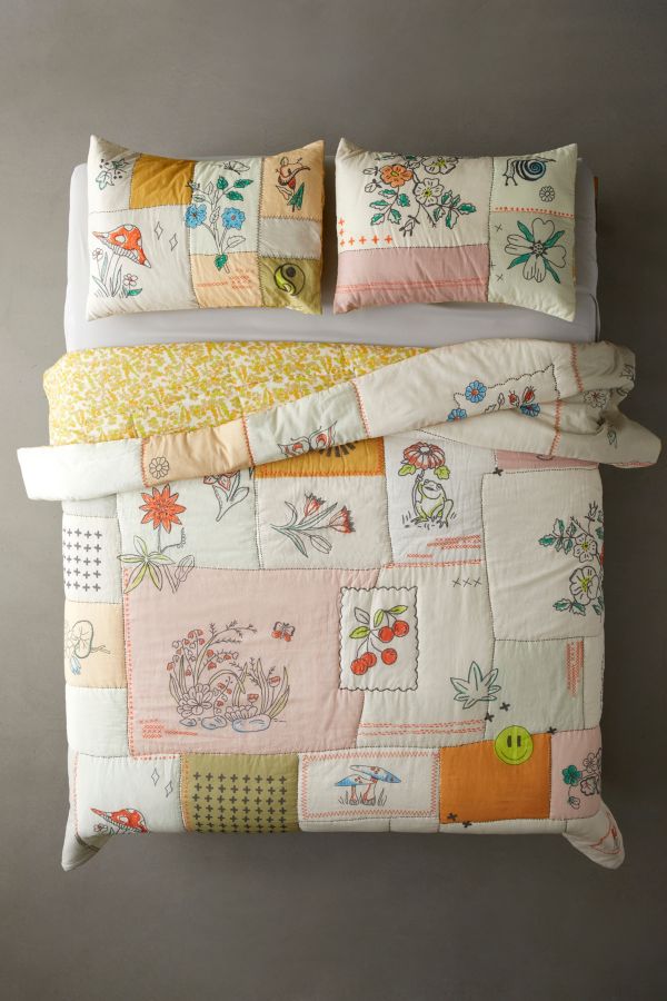 Slide View: 2: Maisie Garden Quilt 