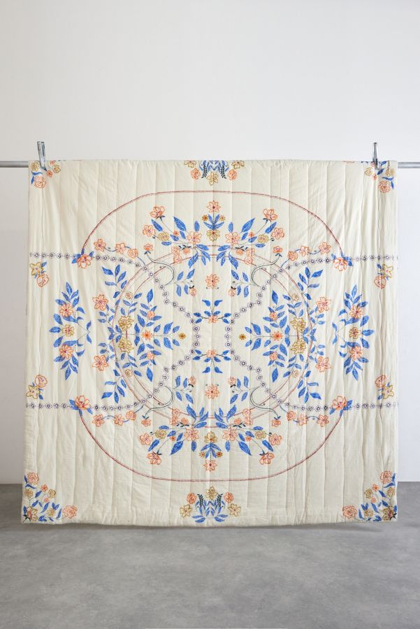 Slide View: 1: Artlette Tapestry Quilt