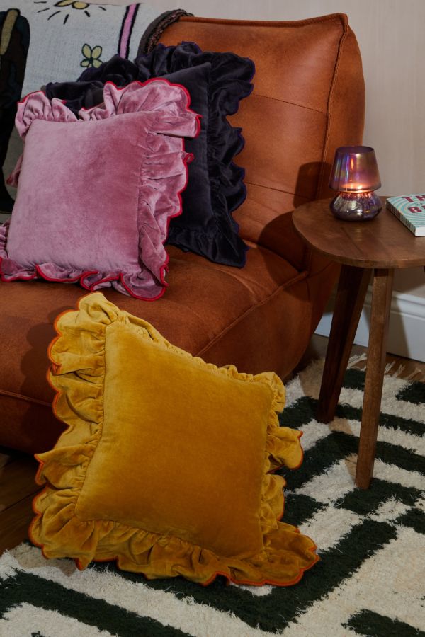 Slide View: 3: Charcoal Velvet Ruffle Cushion