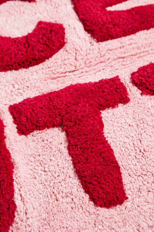 Slide View: 2: Nice Butt Pink & Red Bath Mat 