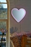 Vista en miniatura 1: Espejo de Pared con Corazón de LED de Neón UO