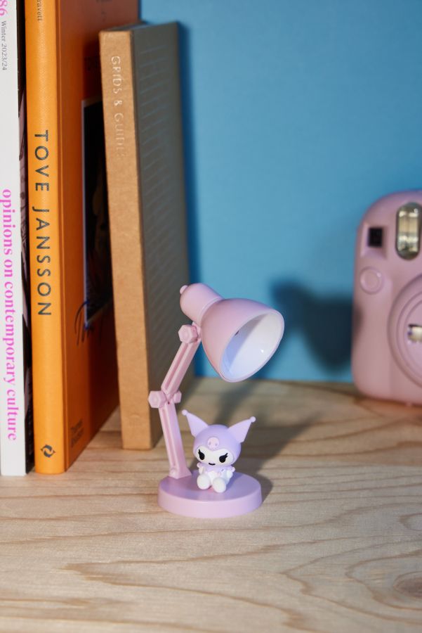 Slide View: 1: Lampe Mini Kuromi Exclusive UO