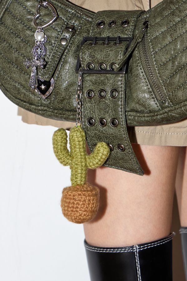 Slide View: 1: UO knitted Cactus Keyring