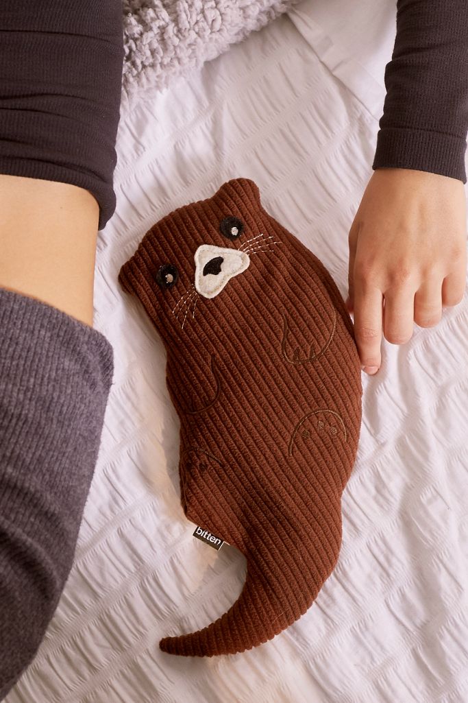 Huggable Otter Cooling & Heating Pad Urban Outfitters UK