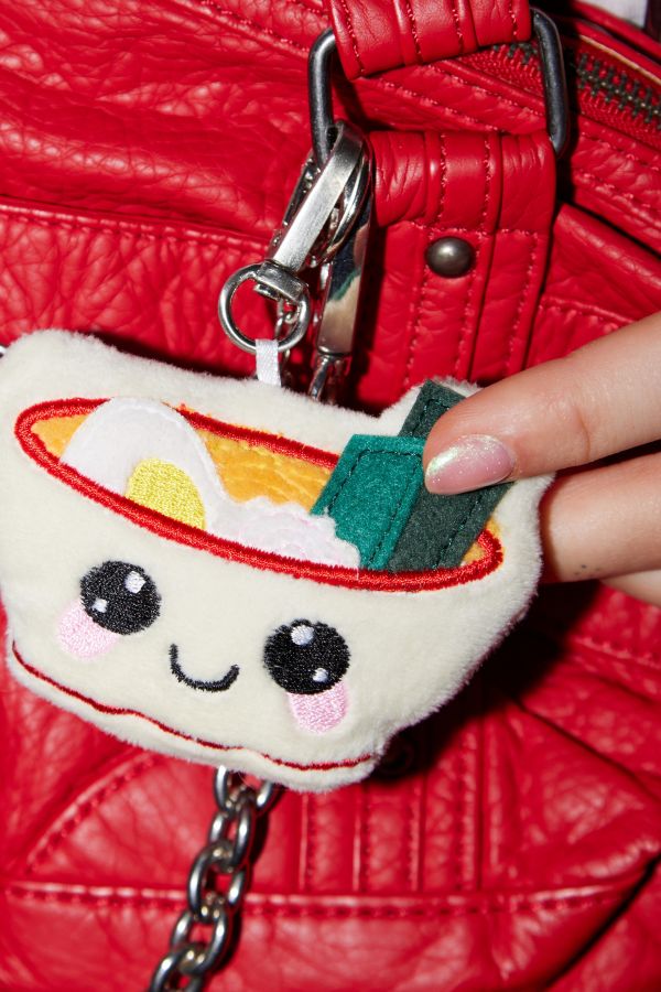 Vista diapositiva: 2: Ramen Plush Keyring