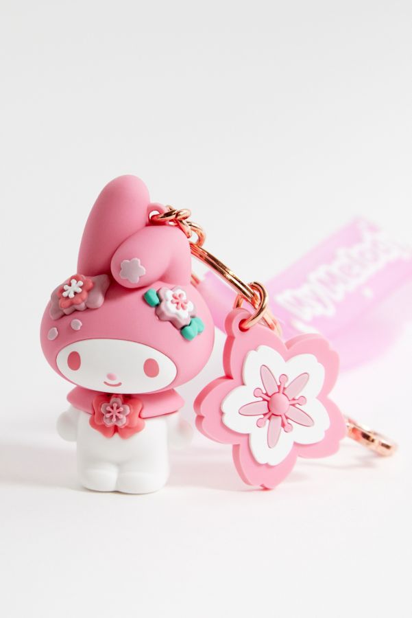 Vista de diapositivas: 4: Hello Kitty and Friends Sakura Series Keyring with Hand Strap