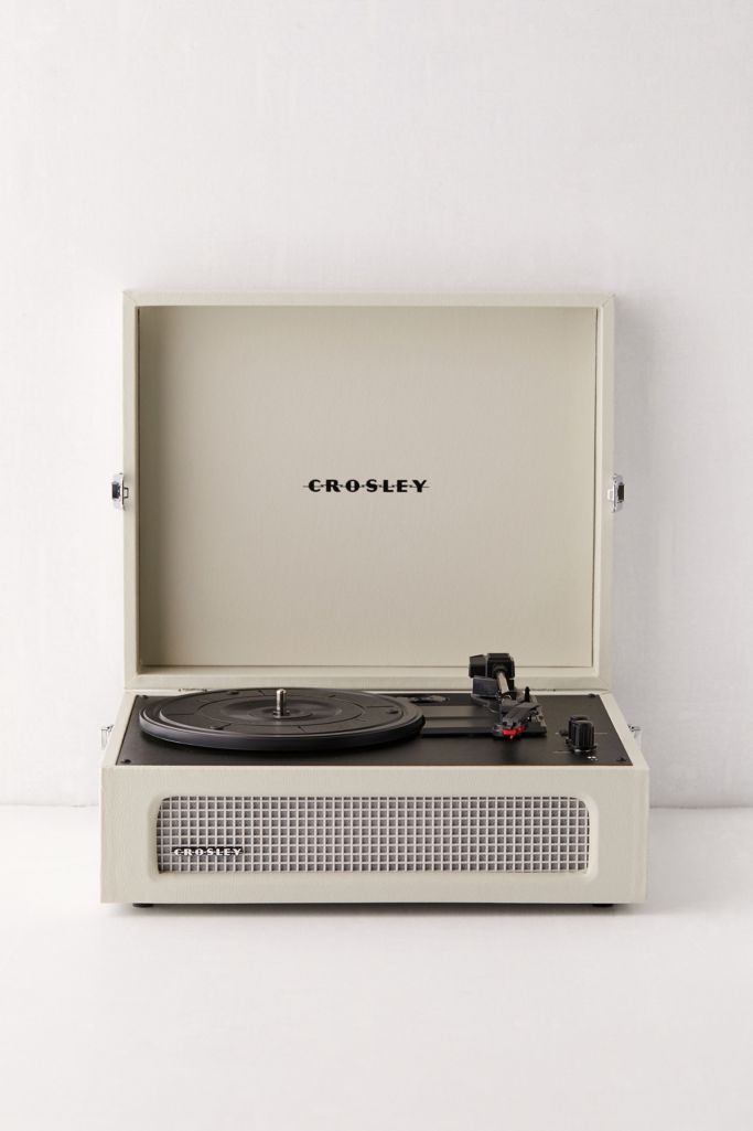 crosley voyager bluetooth vinyl record player