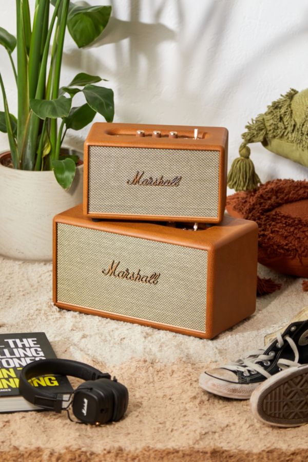 Vista de diapositivas: 3: Marshall Brown Acton III Home Bluetooth Speaker