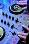 Visualizzazione miniature 2: Pioneer DJ DDJ-200 Smart DJ Controller