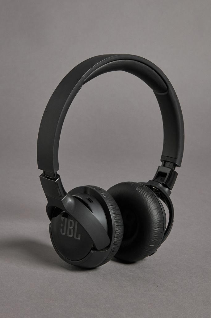 JBL Tune 600BTNC Wireless NoiseCancelling Headphones Urban Outfitters UK
