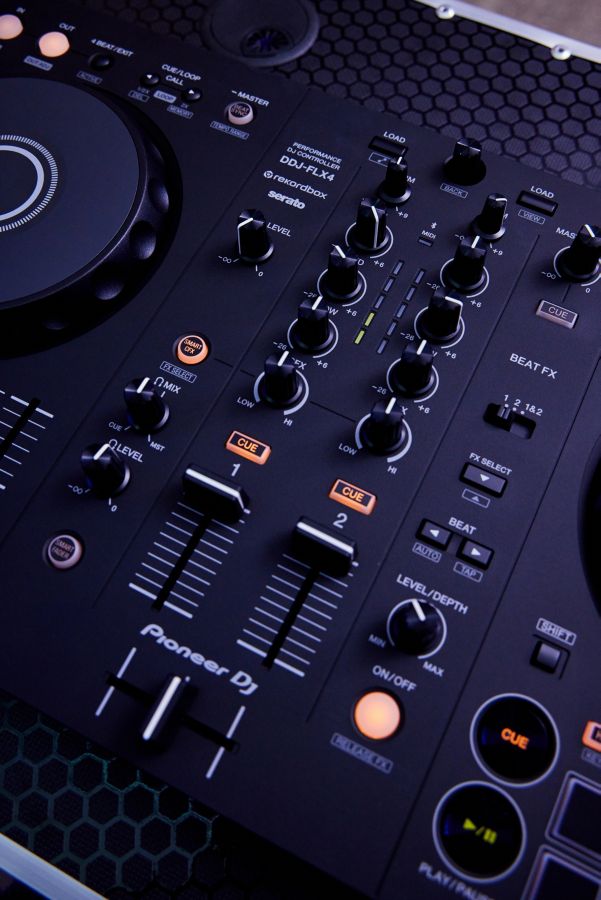 Slide View: 4: Pioneer DJ DDJ-FLX4 DJ Controller 