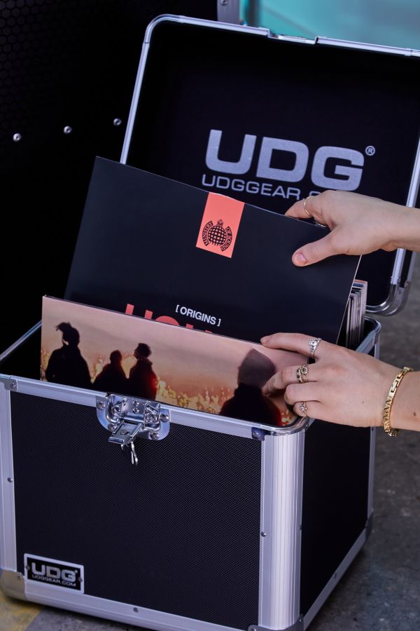 Vista de diapositivas: 2: UDG 80 Estuche de Vinilo