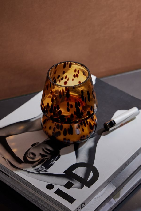 Vista diapositiva: 4: Ava Brown Tortoiseshell Lamp-Shaped Candle