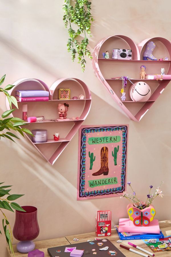 Slide View: 2: Small Heart Wall Shelf 