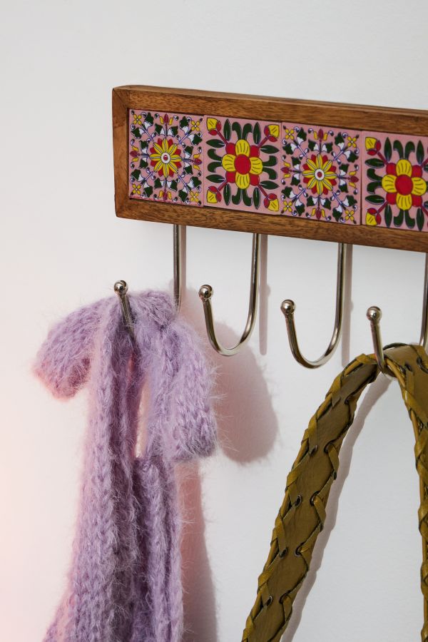 Slide View: 2: Pink Tiled Hook