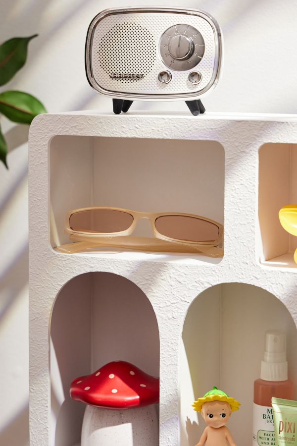 Vista de diapositivas: 3: Isobel Cubby Shelf