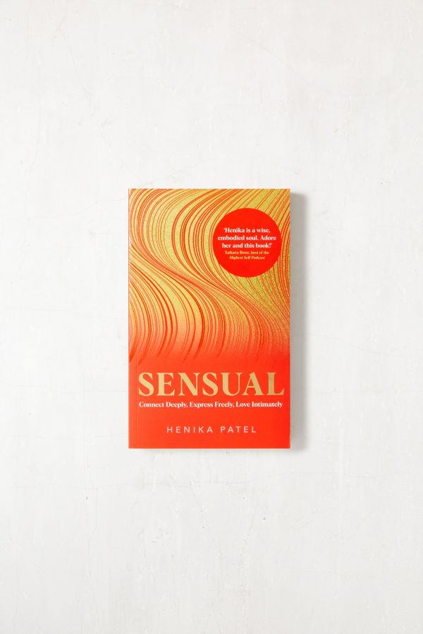 Slide View: 1: Sensuelle Par Henika Patel