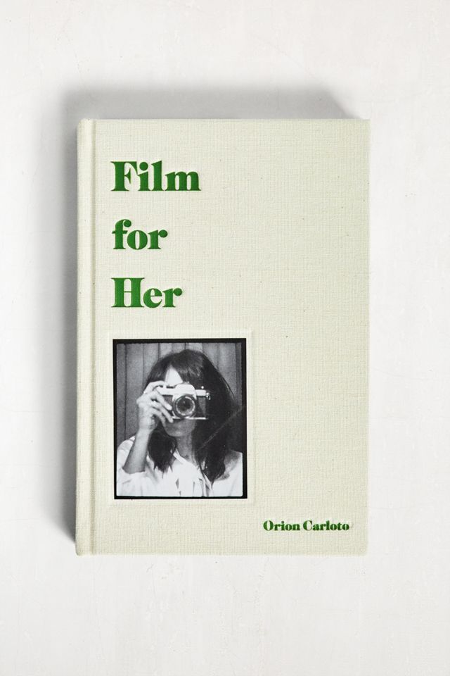 Orion Carloto Buch „Film For Her“ Urban Outfitters DE