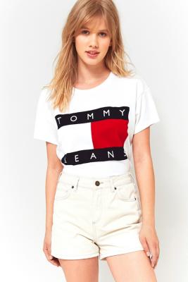 tommy 90s t shirt