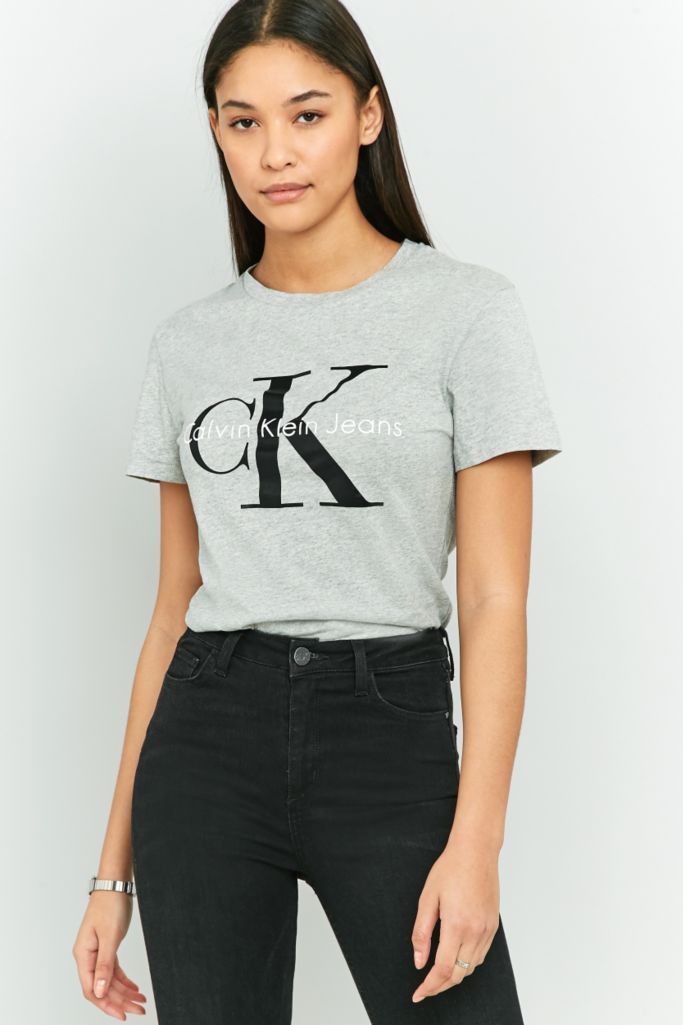 Calvin Klein True Icon Shrunken T-Shirt | Urban Outfitters UK
