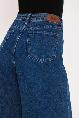 urban outfitters flood jeans