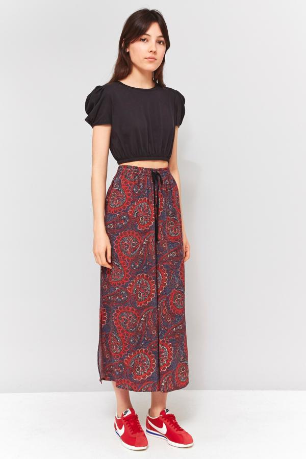 Staring At Stars Red Paisley Crinkle Culottes | Urban Outfitters UK