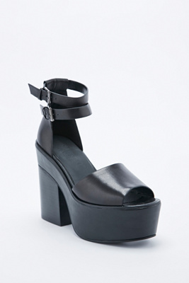 urban outfitters platform shoes