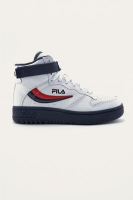 urban outfitters fila trainers