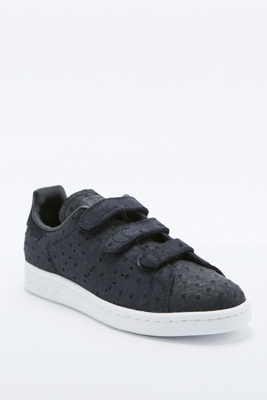 stan smith noir a scratch