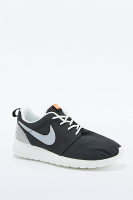 roshe run noires