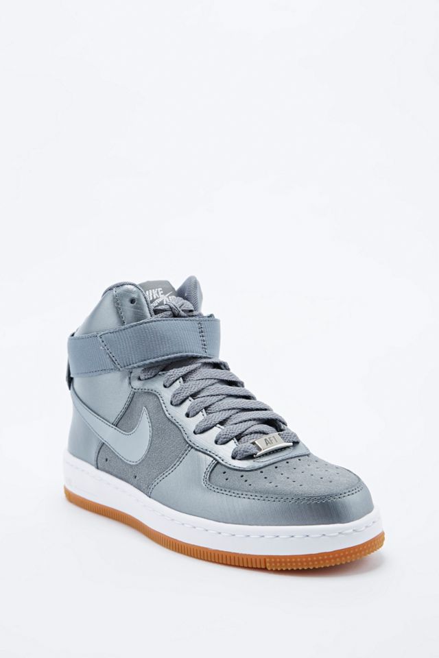 urban outfitters air force 1