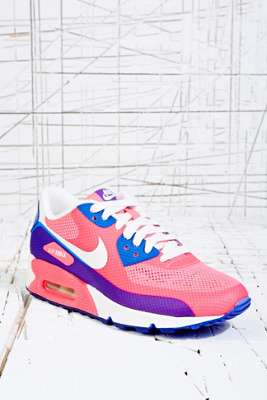 pink nike bubble trainers