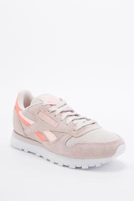 reebok classic runner trainers in beige and coral