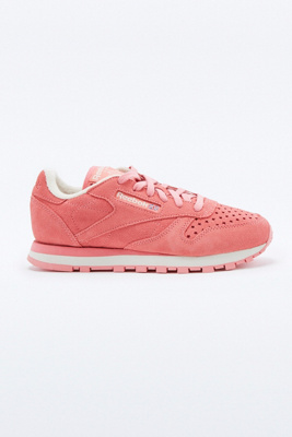 reebok pink suede trainers