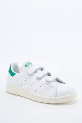 adidas Originals - Baskets Stan Smith croco blanc/vert à scratch 