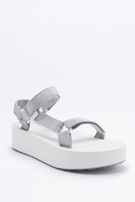 teva flatform silver