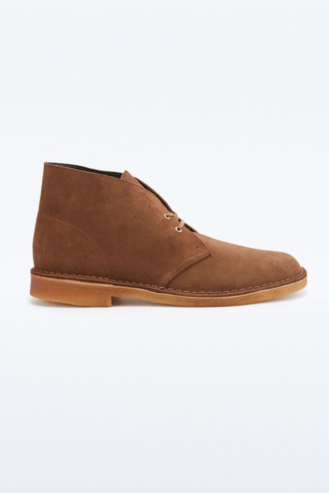Clarks Desert Boots in Cola | Urban Outfitters UK