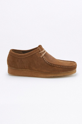 clarks wallabee cola suede
